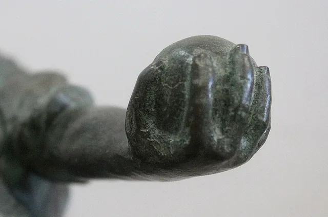 Bronze à Patine Verte, « Le Joueur de Boules » – Début XXe