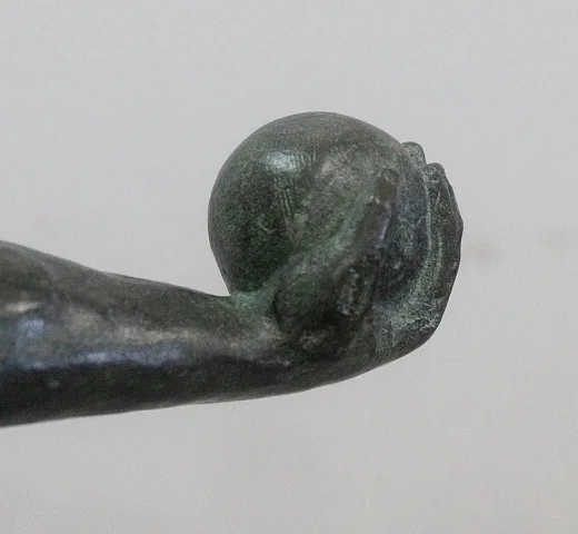 Bronze à Patine Verte, « Le Joueur de Boules » – Début XXe