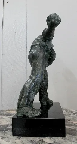 Bronze à Patine Verte, « Le Joueur de Boules » – Début XXe