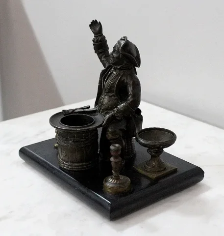 BRONZEN INKSTAND
