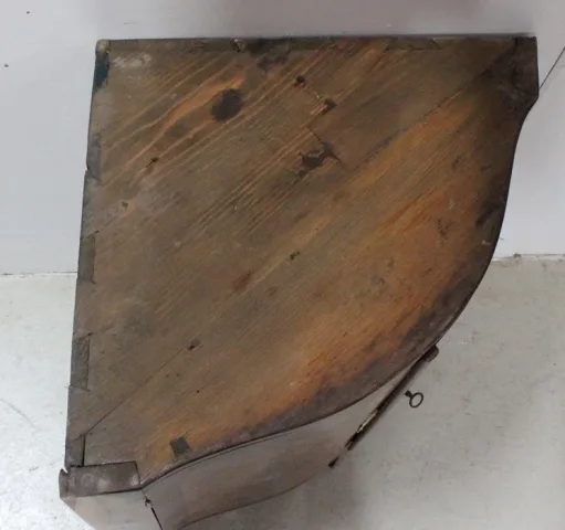 LOUIS XV PERIOD CORNER CUPBOARD
