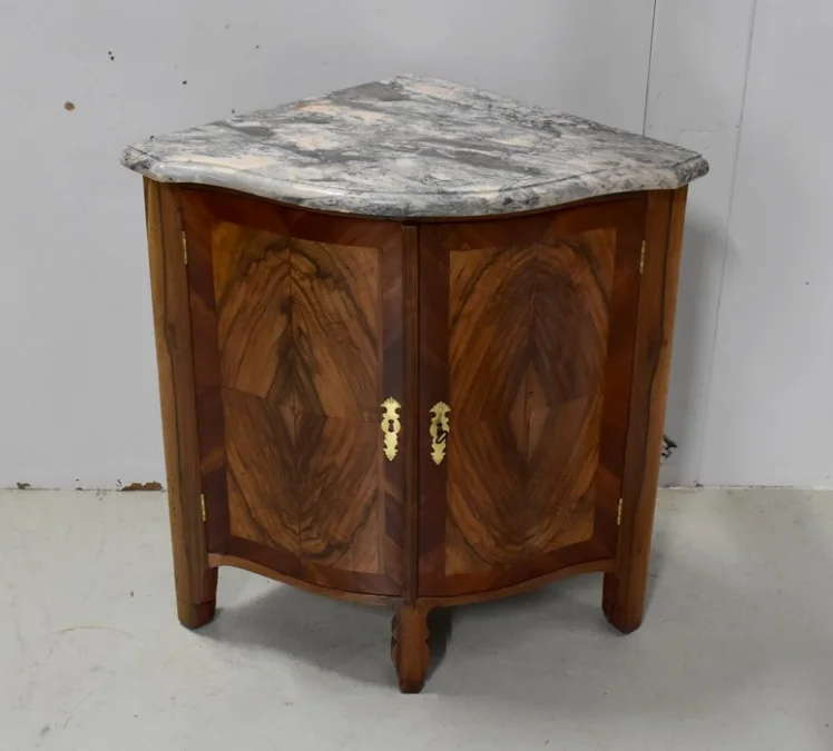 LOUIS XV PERIOD CORNER CUPBOARD