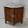 Encoignure en Noyer, époque Louis XV – XVIIIe