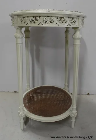 Guéridon en Bois Réchampi et Cannage, style Louis XVI – 1920