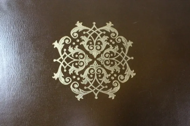 ESCRITORIO PEQUEÑO