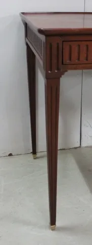 Petite Table de Cabaret en Acajou de Cuba, époque Louis XVI – XVIIIe