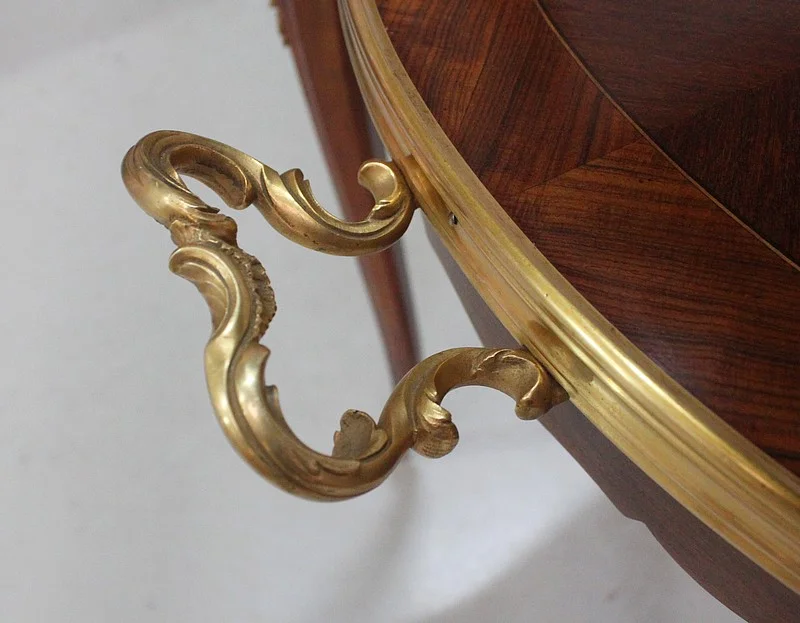 LOUIS XV STIJL THEETAFEL