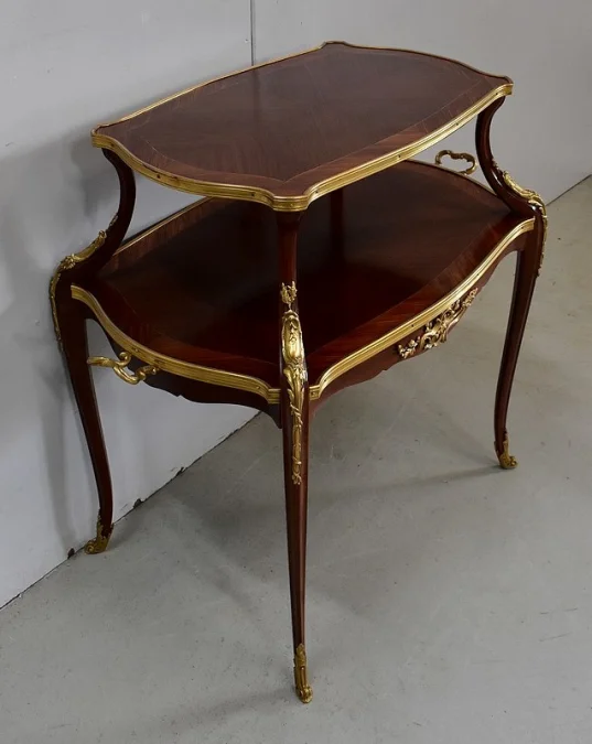 Table à Thé en Marqueterie, style Louis XV – Début XXe