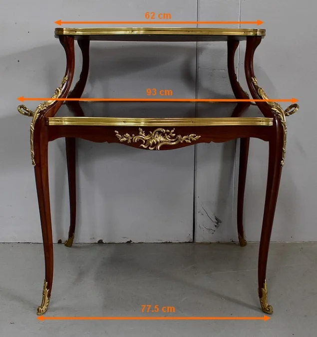 Table à Thé en Marqueterie, style Louis XV – Début XXe