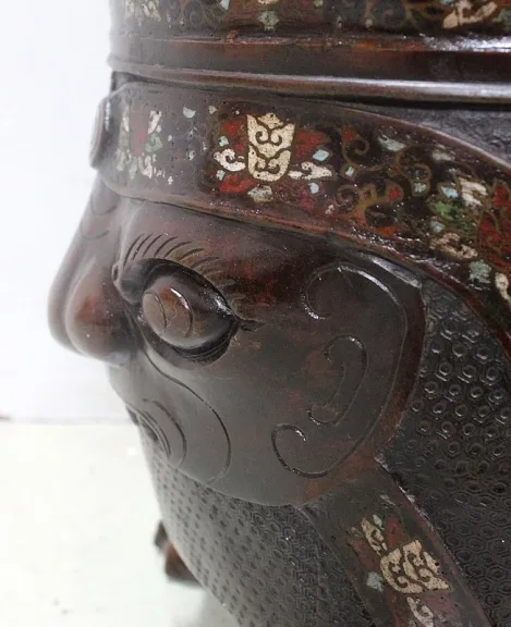 Important Vase Cloisonné en Cuivre, origine Chine – Fin XIXe