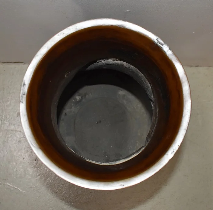 CHINESE VASE
