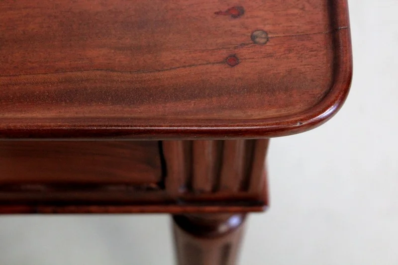 Table Bureau en Acajou de Cuba Massif, époque Louis XVI – XVIIIe