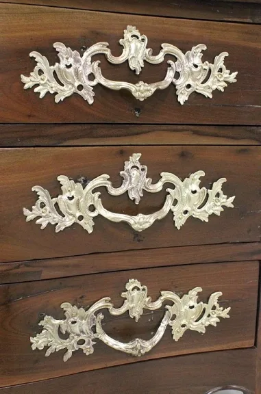Commode de Port de Propriété, époque Louis XV – Fin XVIIIe