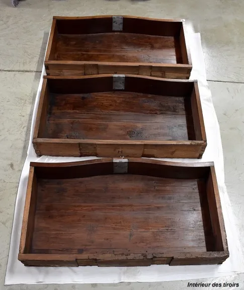 Commode de Port de Propriété, époque Louis XV – Fin XVIIIe