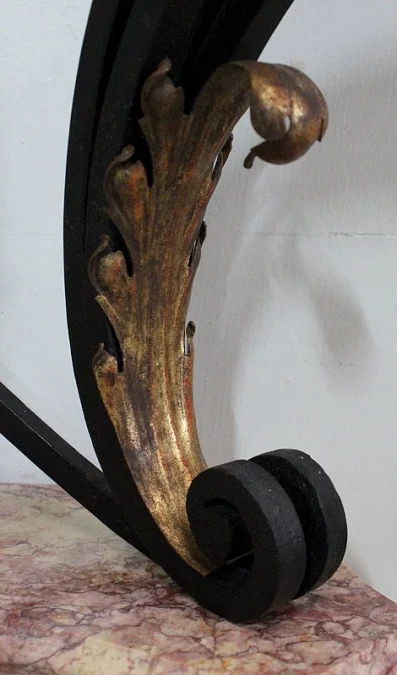 Console d’Applique en Marbre et Fer Forgé, esprit Rocaille – 1940 / 1950