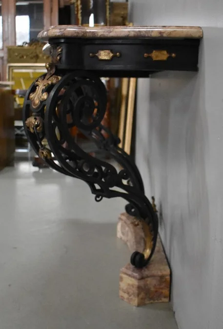 Console d’Applique en Marbre et Fer Forgé, esprit Rocaille – 1940 / 1950
