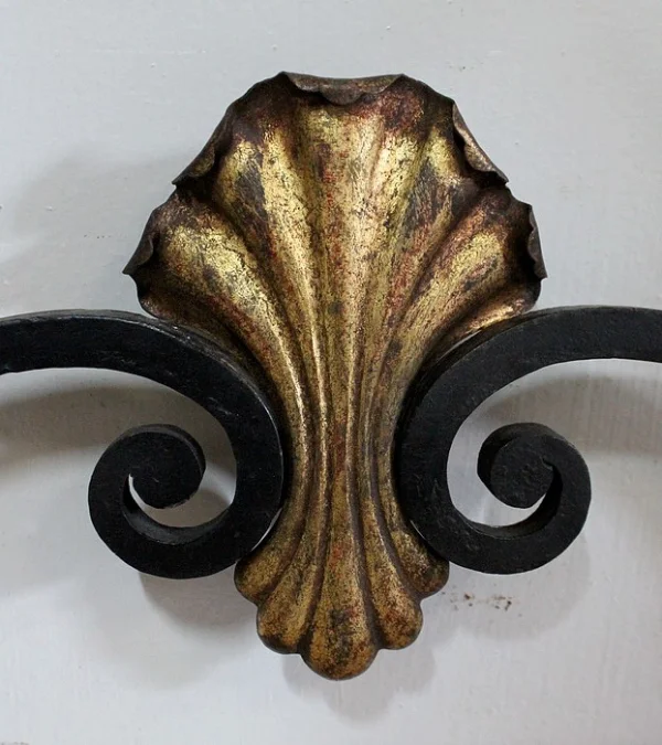 Console d’Applique en Marbre et Fer Forgé, esprit Rocaille – 1940 / 1950