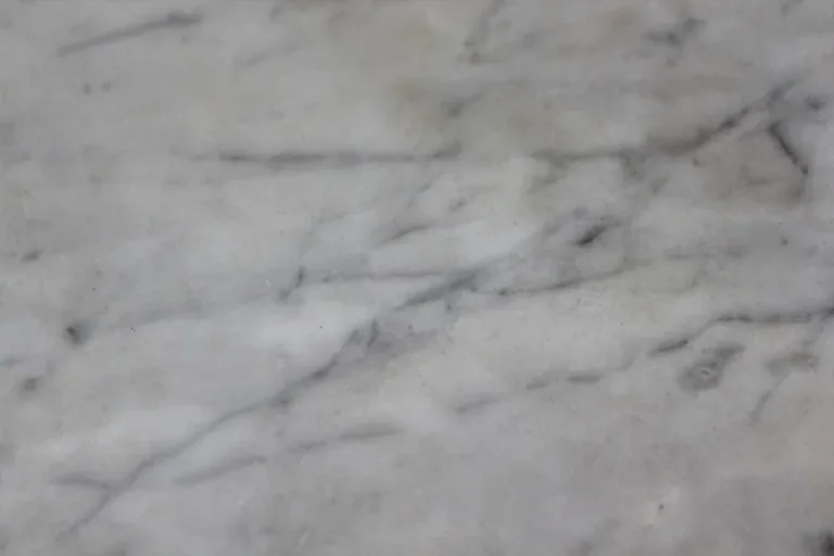 Petit Meuble d’Entre-Deux en Acajou Massif, style Louis XVI – 1ère partie XIXe