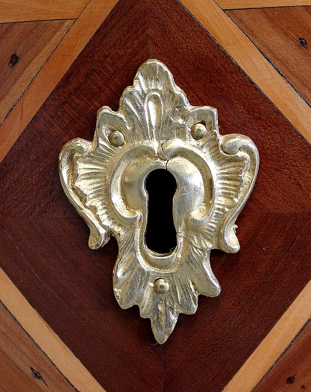 LOUIS XIV STYLE CHEST OF DRAWERS