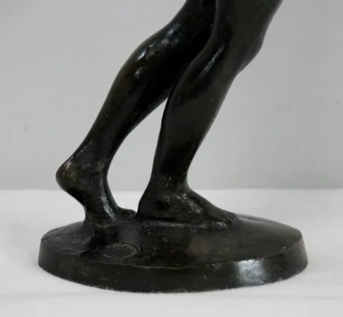 BRONZE TÄNZER