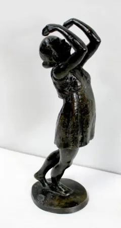 BRONZE TÄNZER