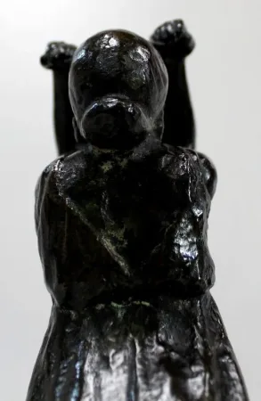 BRONZE TÄNZER