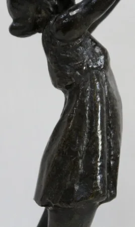 BRONZE TÄNZER