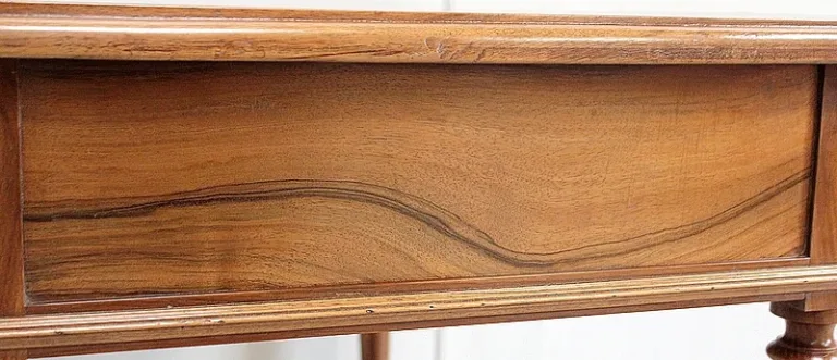 MESA DE ESCRITURA DE NOGAL