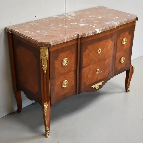 Commode Sauteuse en Bois de Rose et Bois de Violette, Transition Louis XV / Louis XVI – 2ème partie XIXe