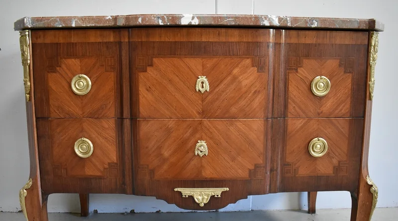 FRANZÖSISCHE ÜBERGANGSKISTE BRUSTKRAUTE