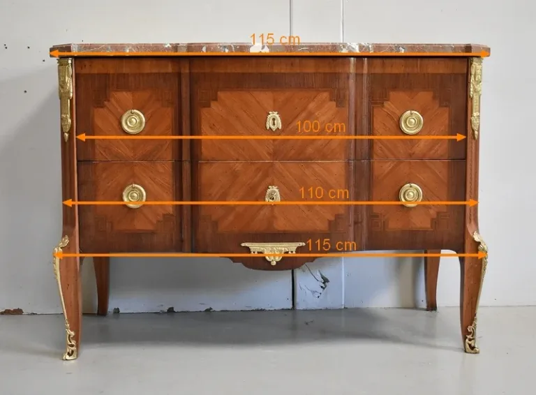 Commode Sauteuse en Bois de Rose et Bois de Violette, Transition Louis XV / Louis XVI – 2ème partie XIXe
