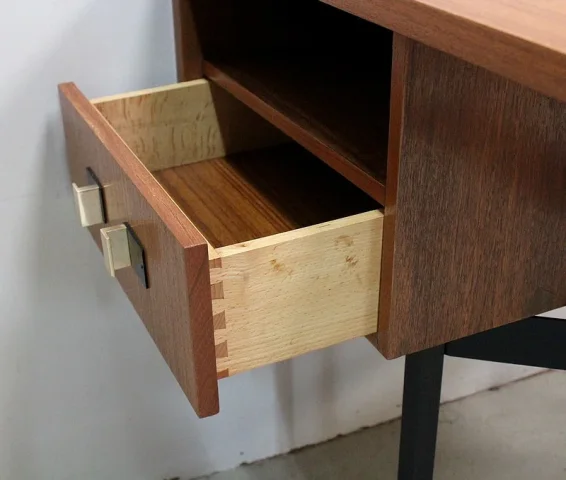 VINTAGE DESK