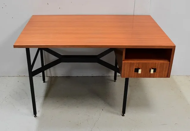 VINTAGE DESK