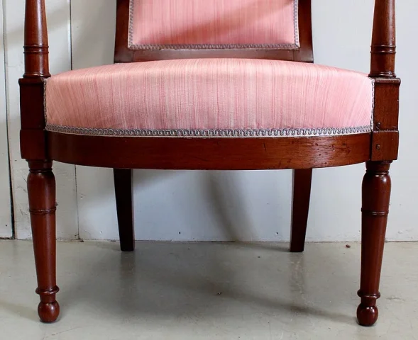 CONSULAT期間のアームチェアのペア