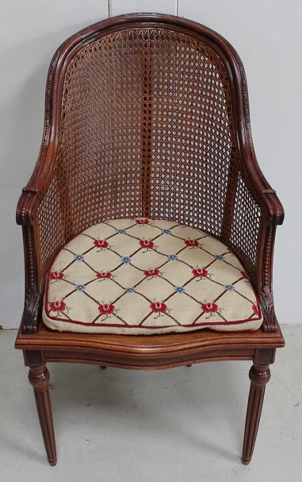 SESSEL IM LOUIS XVI-STIL