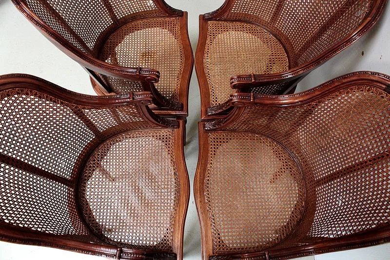 SESSEL IM LOUIS XVI-STIL