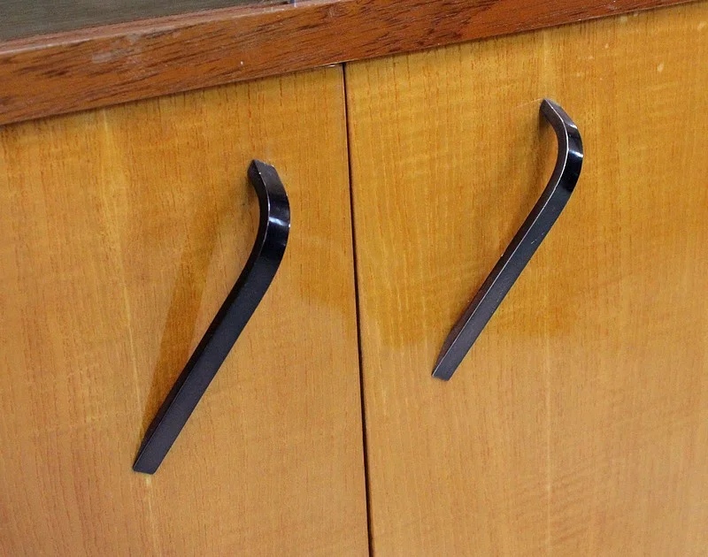 VINTAGE CABINET