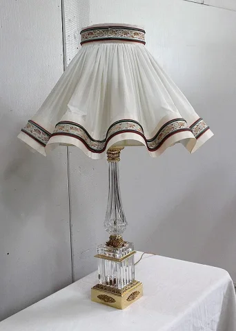 FRENCH RESTAURATION STYLE LAMP