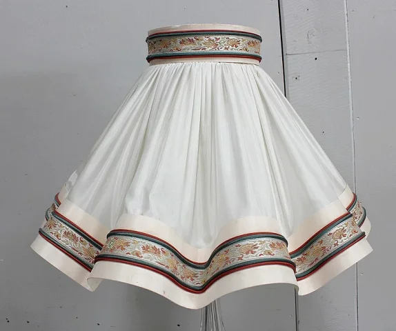 FRENCH RESTAURATION STYLE LAMP