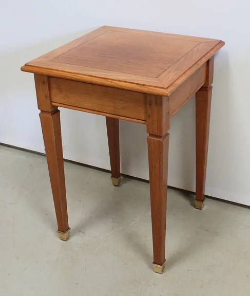 Petite Table Bout de Canapé en Chêne Blond massif – 1950