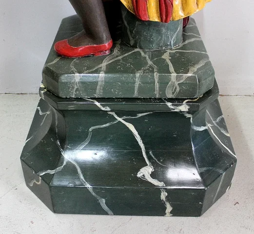 PAIR OF VENITIAN SEATS