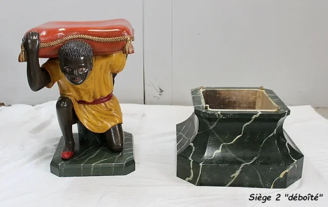 PAIR OF VENITIAN SEATS
