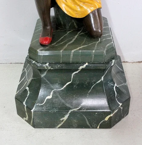 PAIR OF VENITIAN SEATS