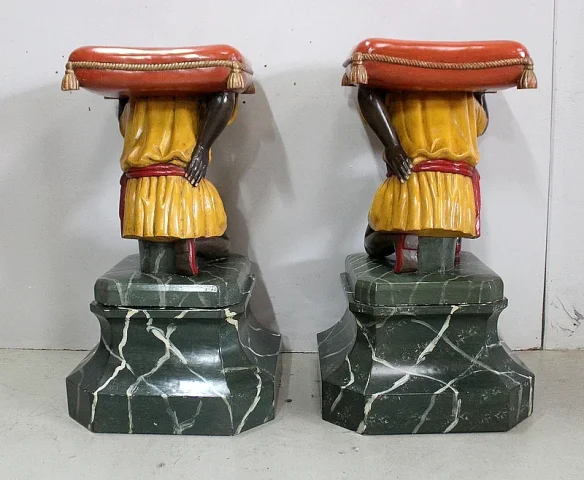 PAIR OF VENITIAN SEATS