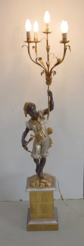 NUBIAN FLARE HOLDER
