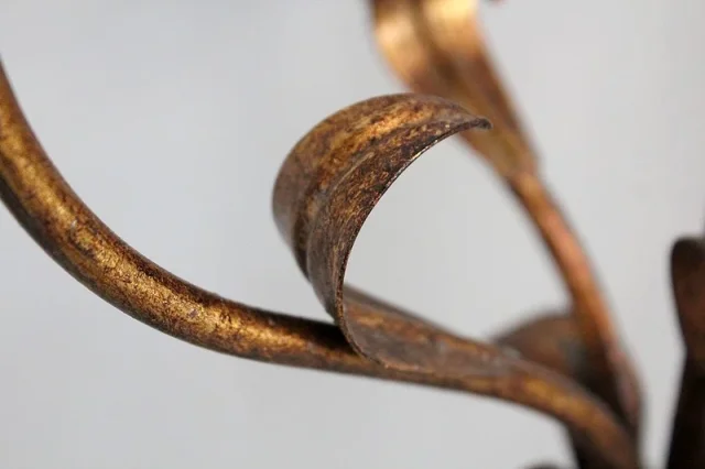 NUBIAN FLARE HOLDER