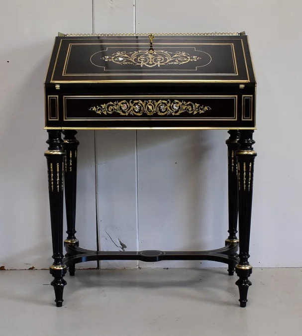 NAPOLEON III PERIOD SLOPE TOP SCHREIBTISCH