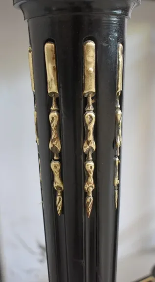 Petit Bureau de Pente en Poirier Noirci, époque Napoléon III – Début XIXe