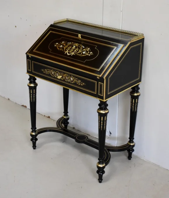 NAPOLEON III PERIOD SLOPE TOP SCHREIBTISCH