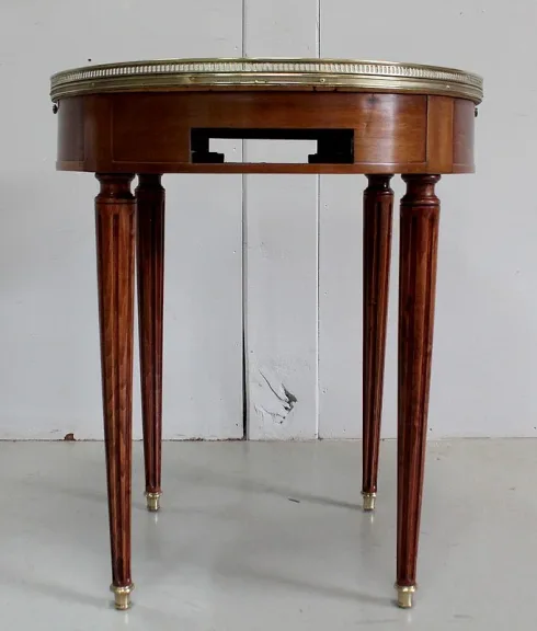 Table Bouillotte en Acajou, goût Louis XVI – Début XXe